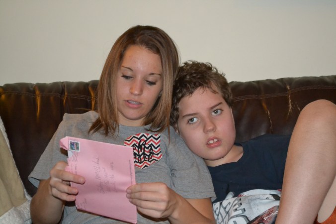 He stick to Sidney like glue but had no idea what this birthday thing is all about.